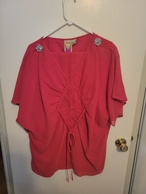 Antthony Fuchsia V-Neck Blouse and Pants Set